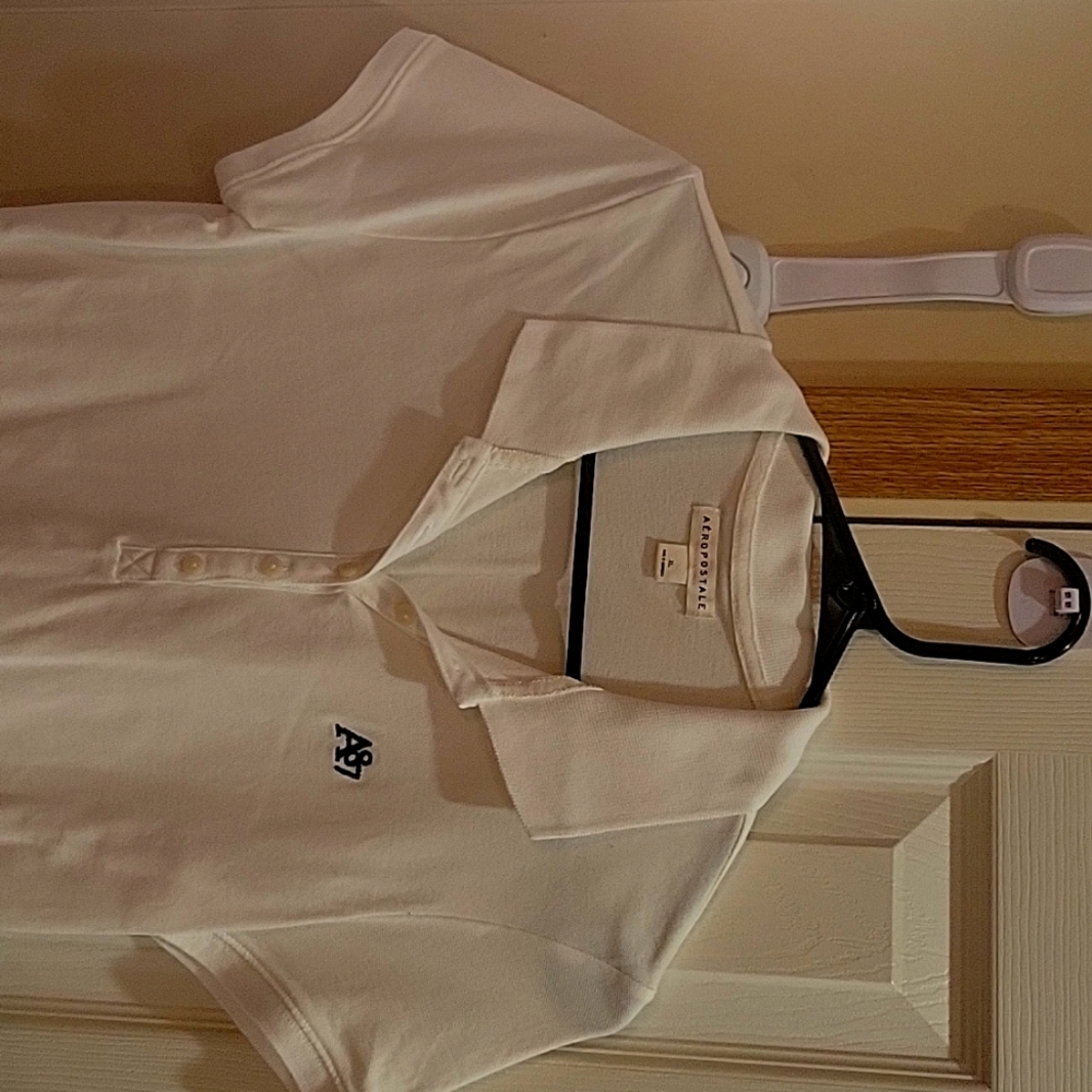 Aeropostale xl white